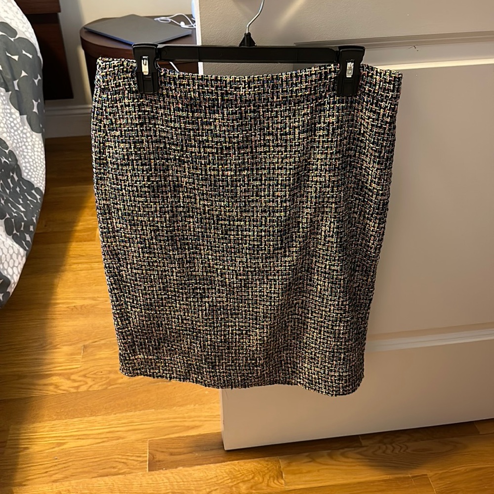 J crew tweed skirt size 8 gently worn